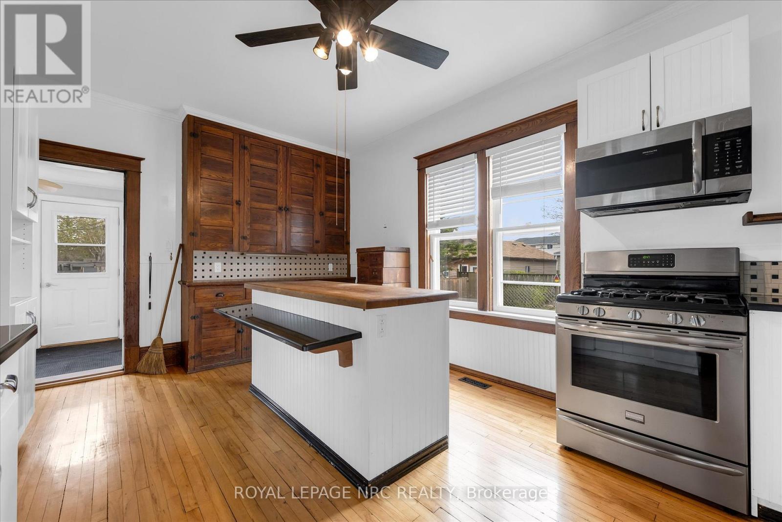 155 ASH STREET - 12