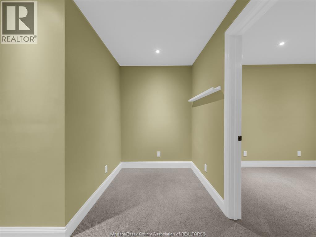 3110 SEVILLE AVENUE, Windsor, Ontario, N8N0A2 — Photo 27
