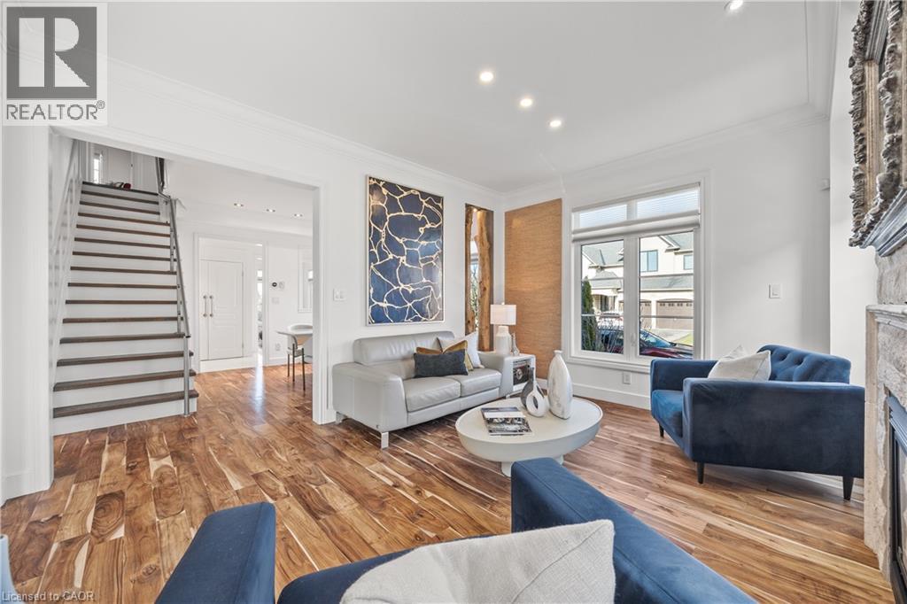 2252 DEWSBURY Drive, Oakville, Ontario, L6M0A6 — Photo 10