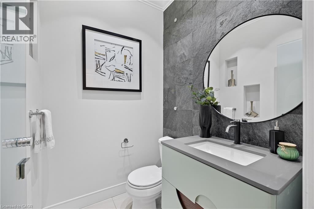 2252 DEWSBURY Drive, Oakville, Ontario, L6M0A6 — Photo 18