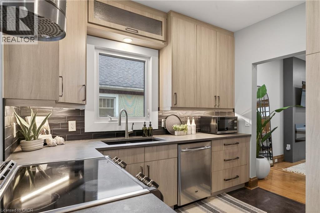 105 HIGHLAND Avenue, St. Catharines, Ontario, L2R4H9 — Photo 17