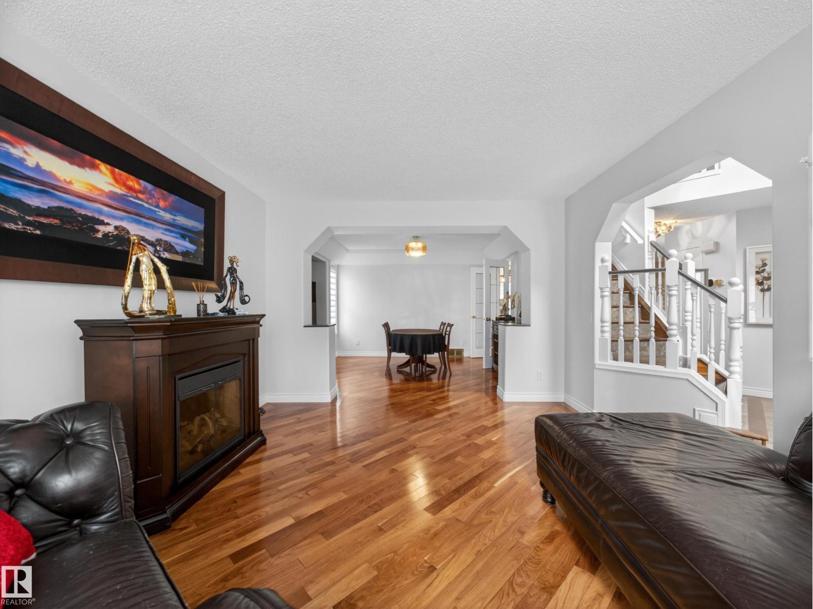 163 HIGHLAND WY, Sherwood Park