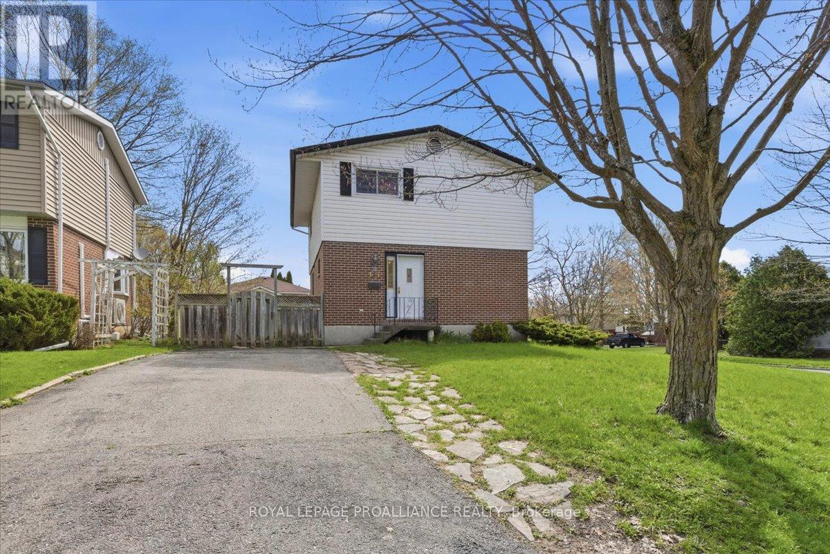 131 PROSPECT HILL - Image 2