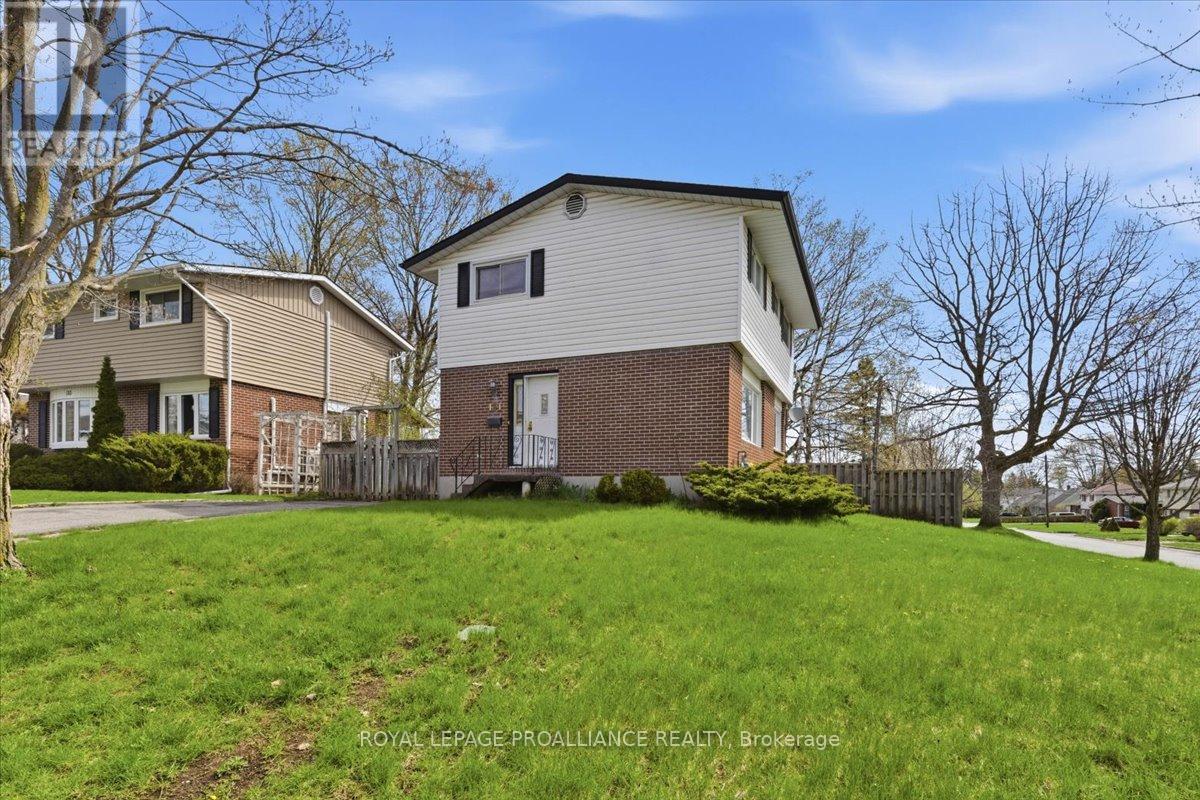 131 PROSPECT HILL - Image 3