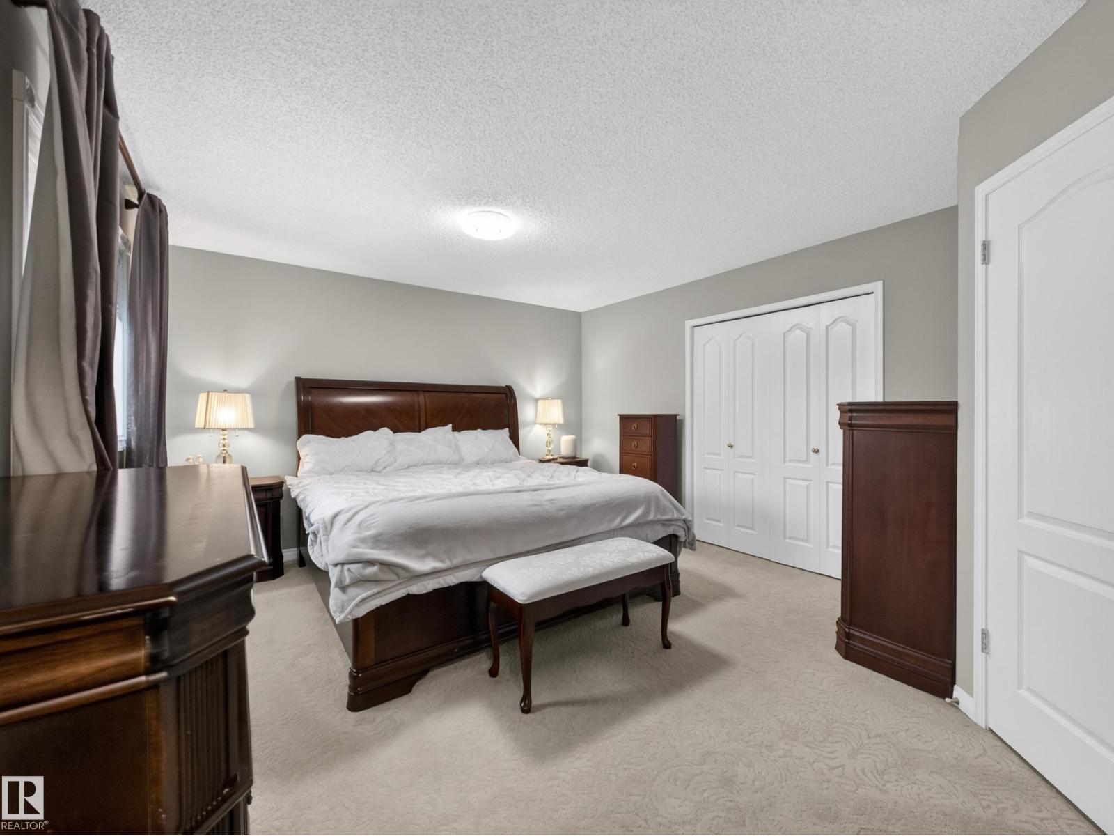 163 HIGHLAND WY, Sherwood Park
