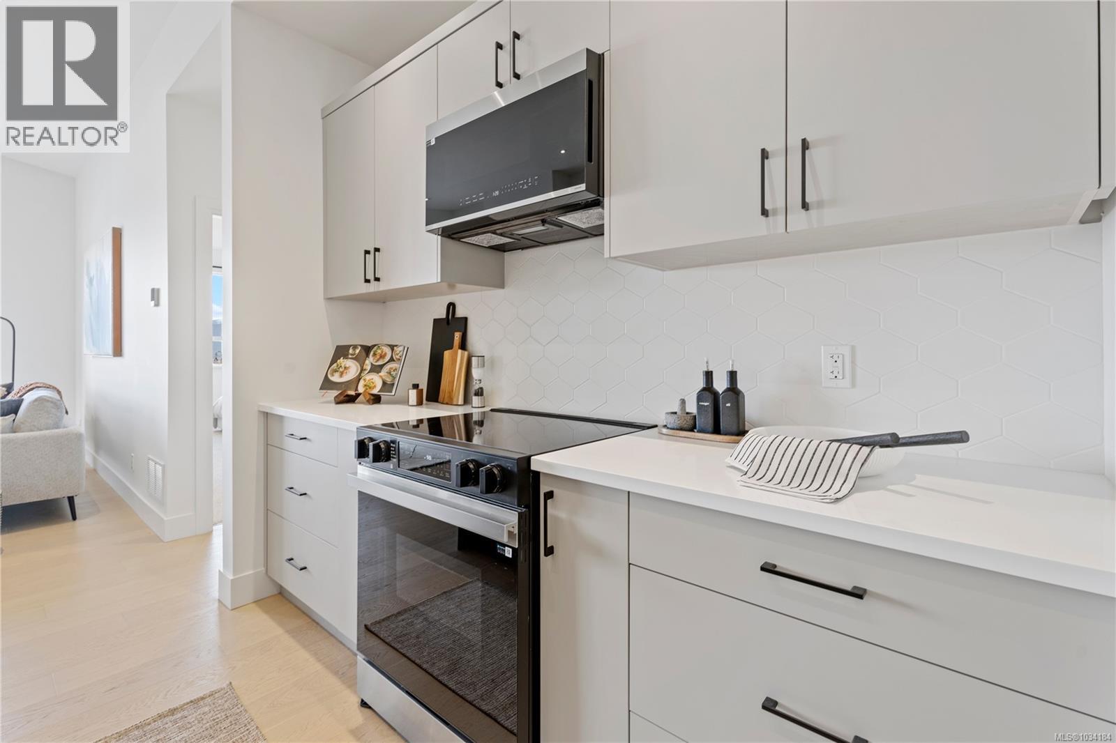 #113 3116 Woodrush Dr - 11