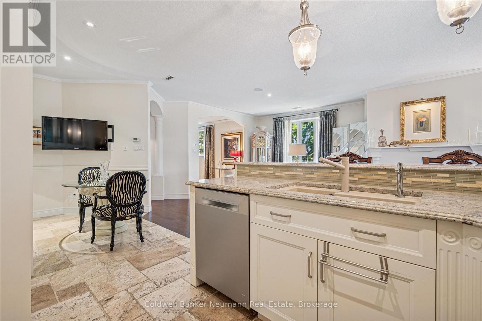 #20 255 SUMMERFIELD DRIVE - Image 27