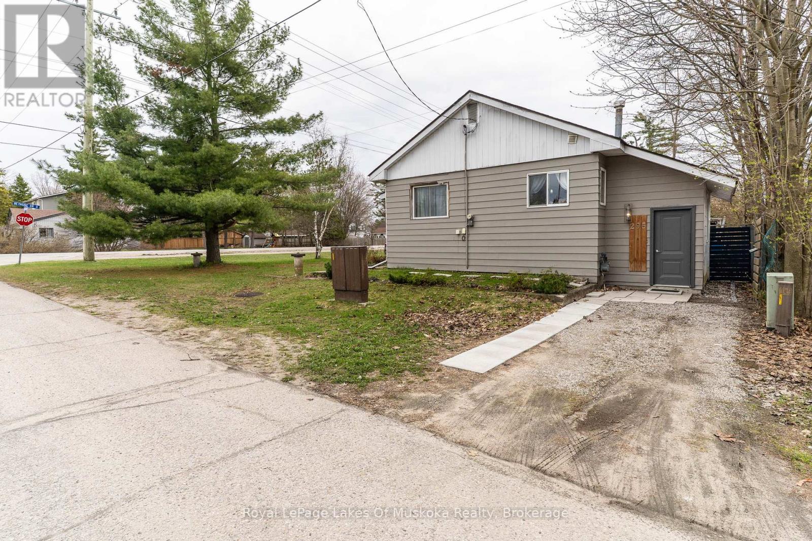295 BISHOP STREET - 38