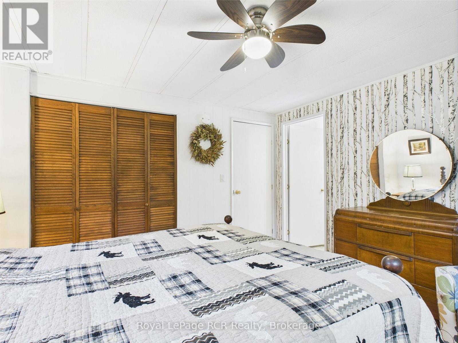 112 HURON ROAD - Image 11