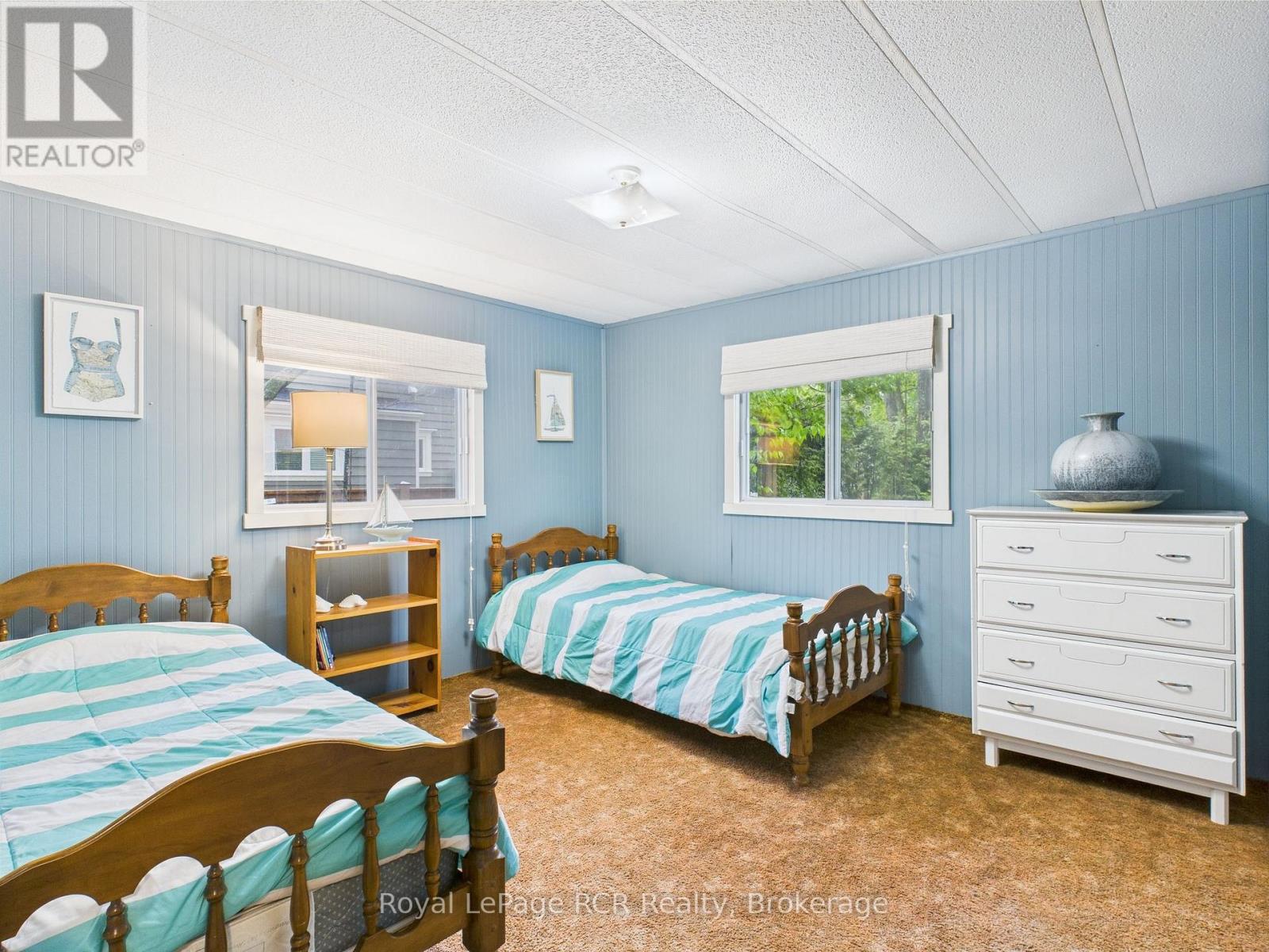 112 HURON ROAD - 12