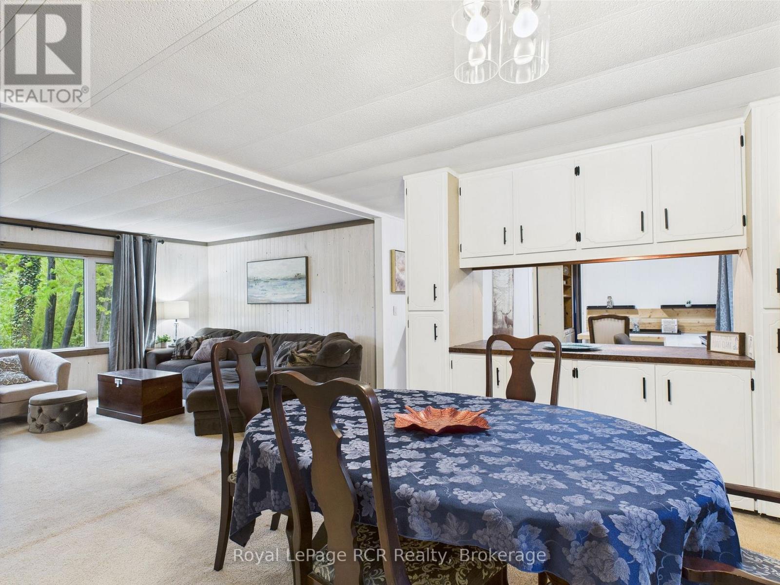 112 HURON ROAD - Image 5