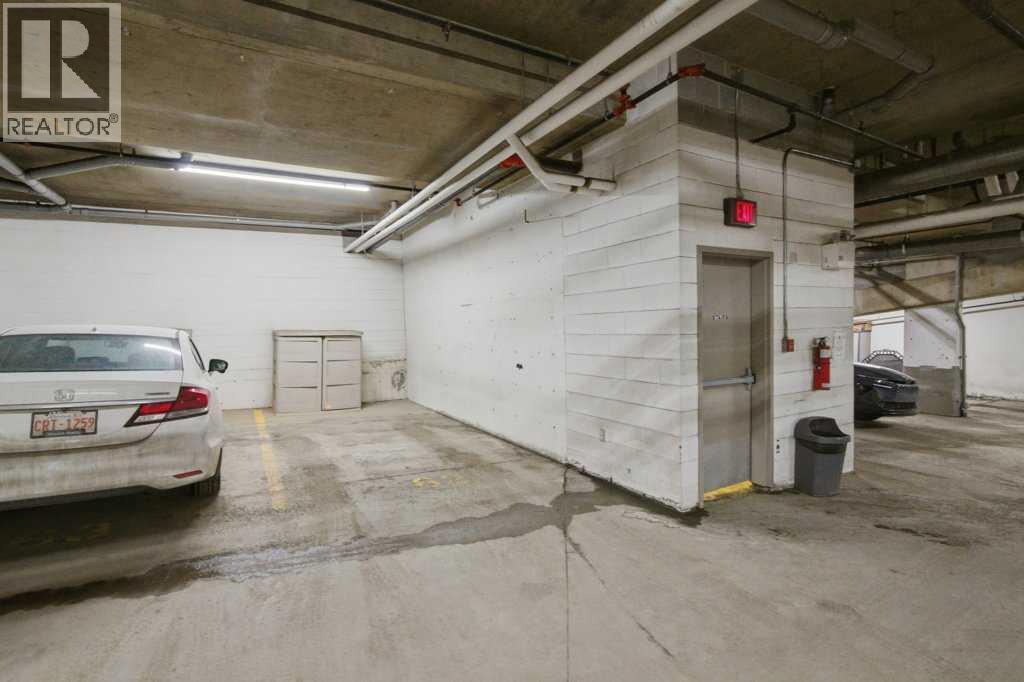 #102 1235 13 Avenue SW - 36