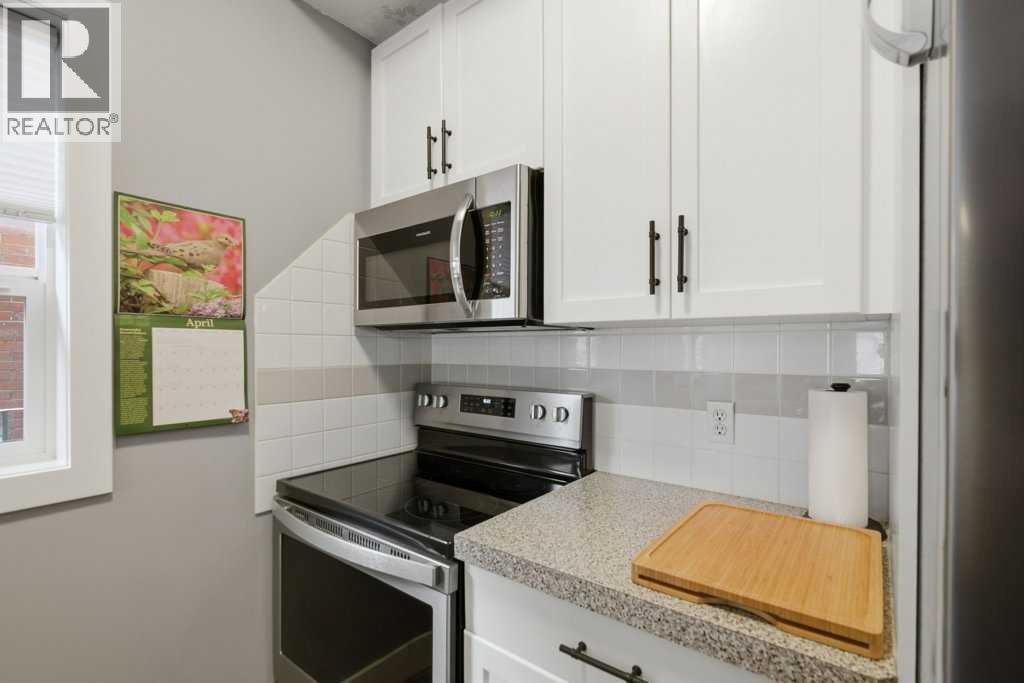 #102 1235 13 Avenue SW - 17