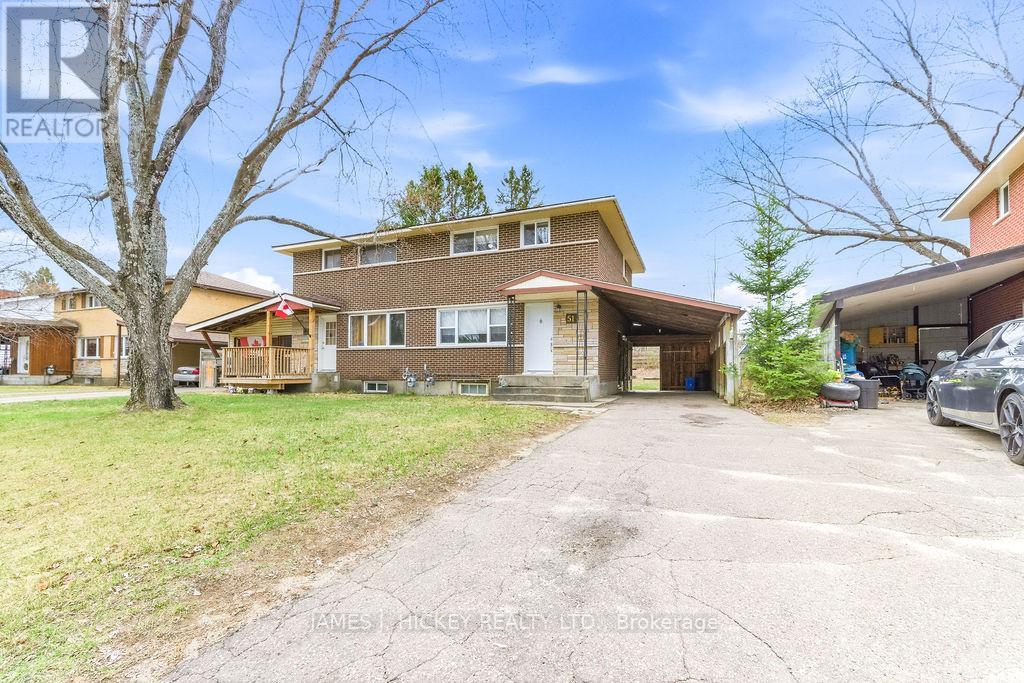 51 FRONTENAC CRESCENT - 2