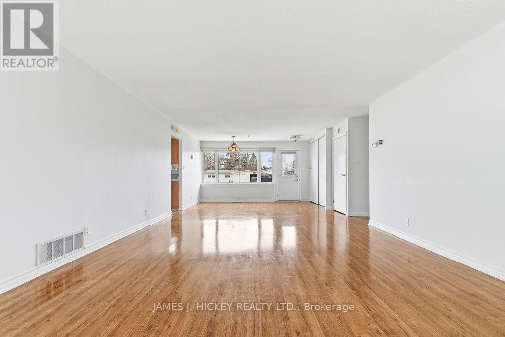 96 GLENDALE AVENUE - 14