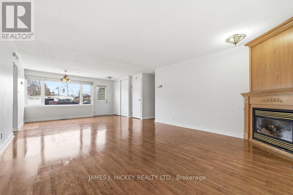 96 GLENDALE AVENUE - 15