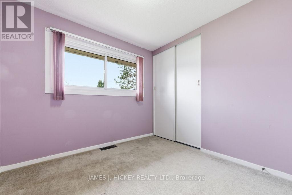 96 GLENDALE AVENUE - 19