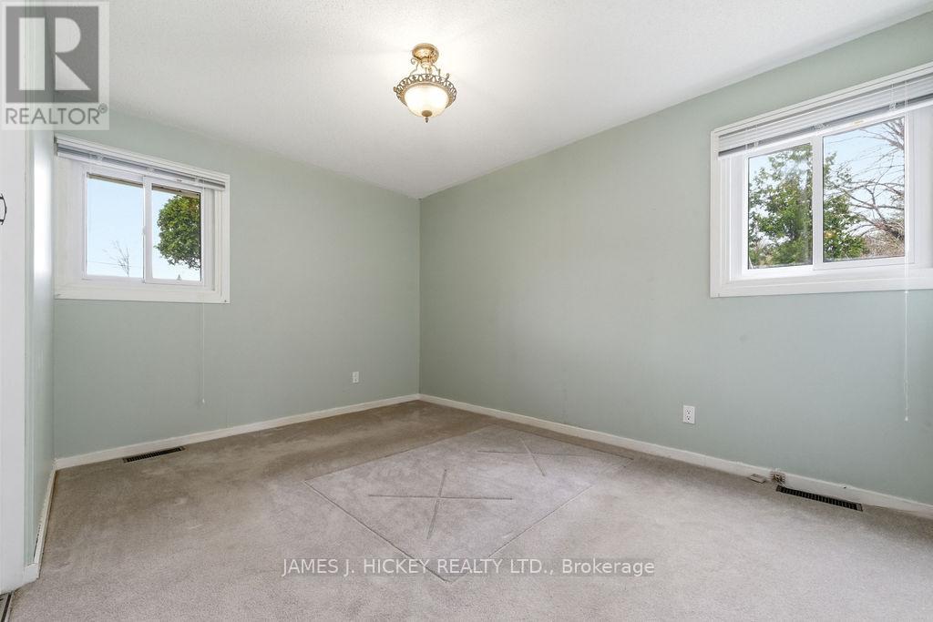 96 GLENDALE AVENUE - 20