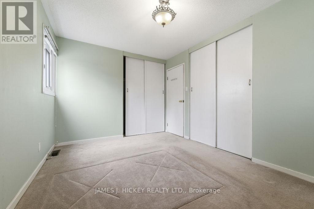 96 GLENDALE AVENUE - 22