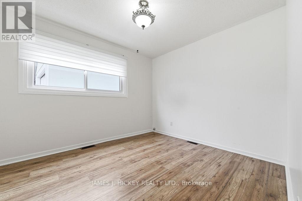 96 GLENDALE AVENUE - 23