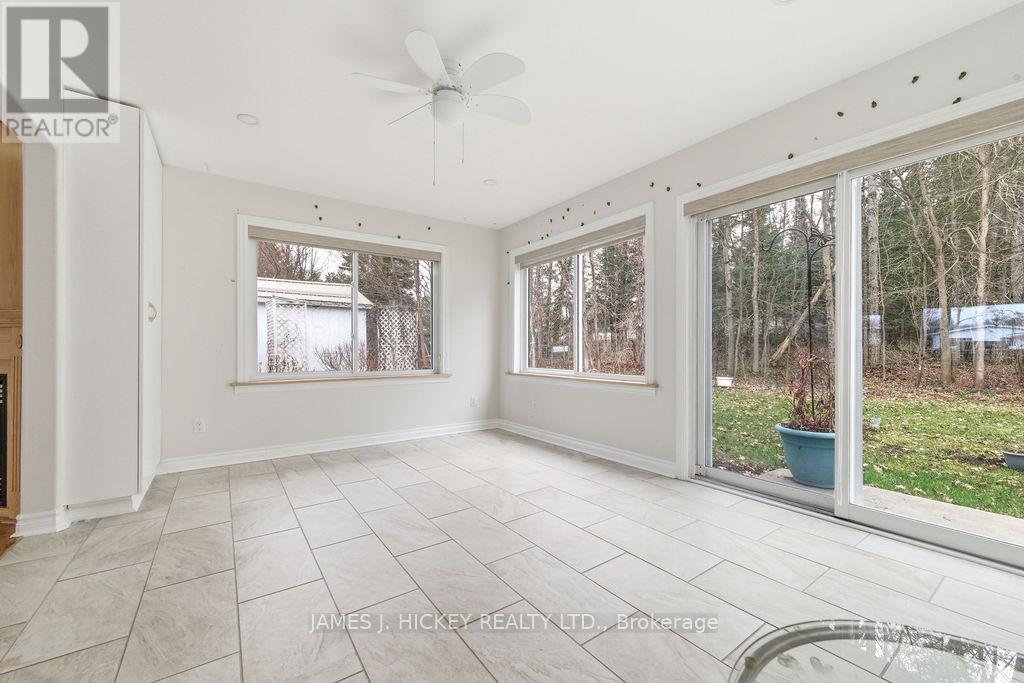 96 GLENDALE AVENUE - 29
