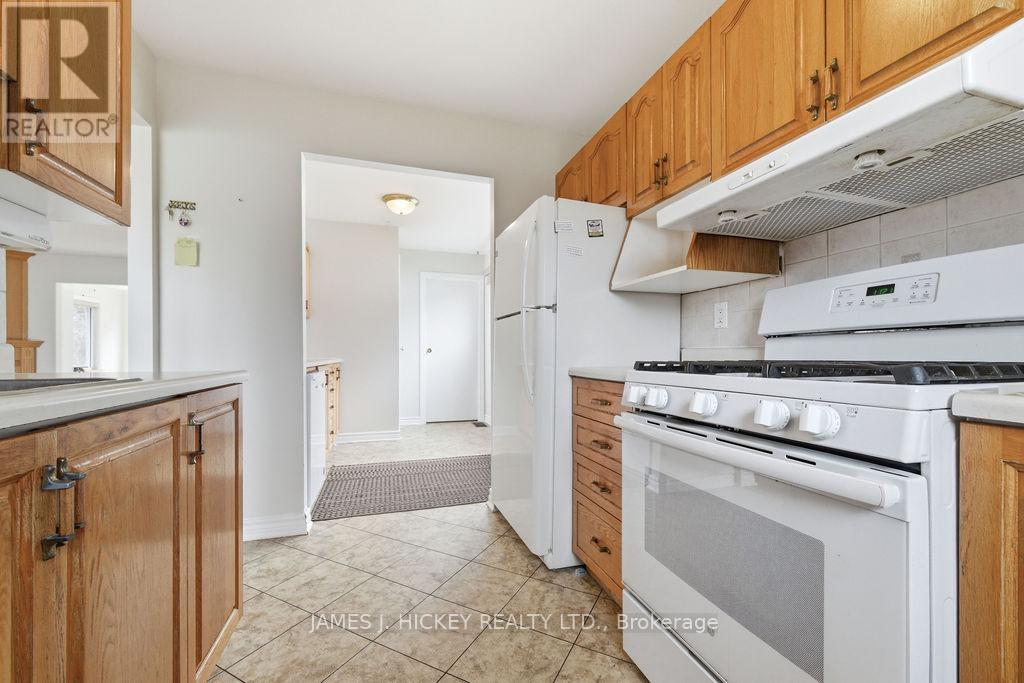96 GLENDALE AVENUE - 6