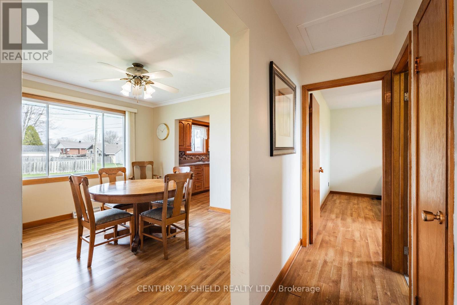 106 ROBERT STREET — photo 15