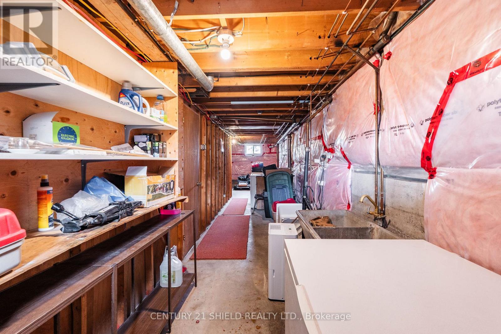 106 ROBERT STREET — photo 37