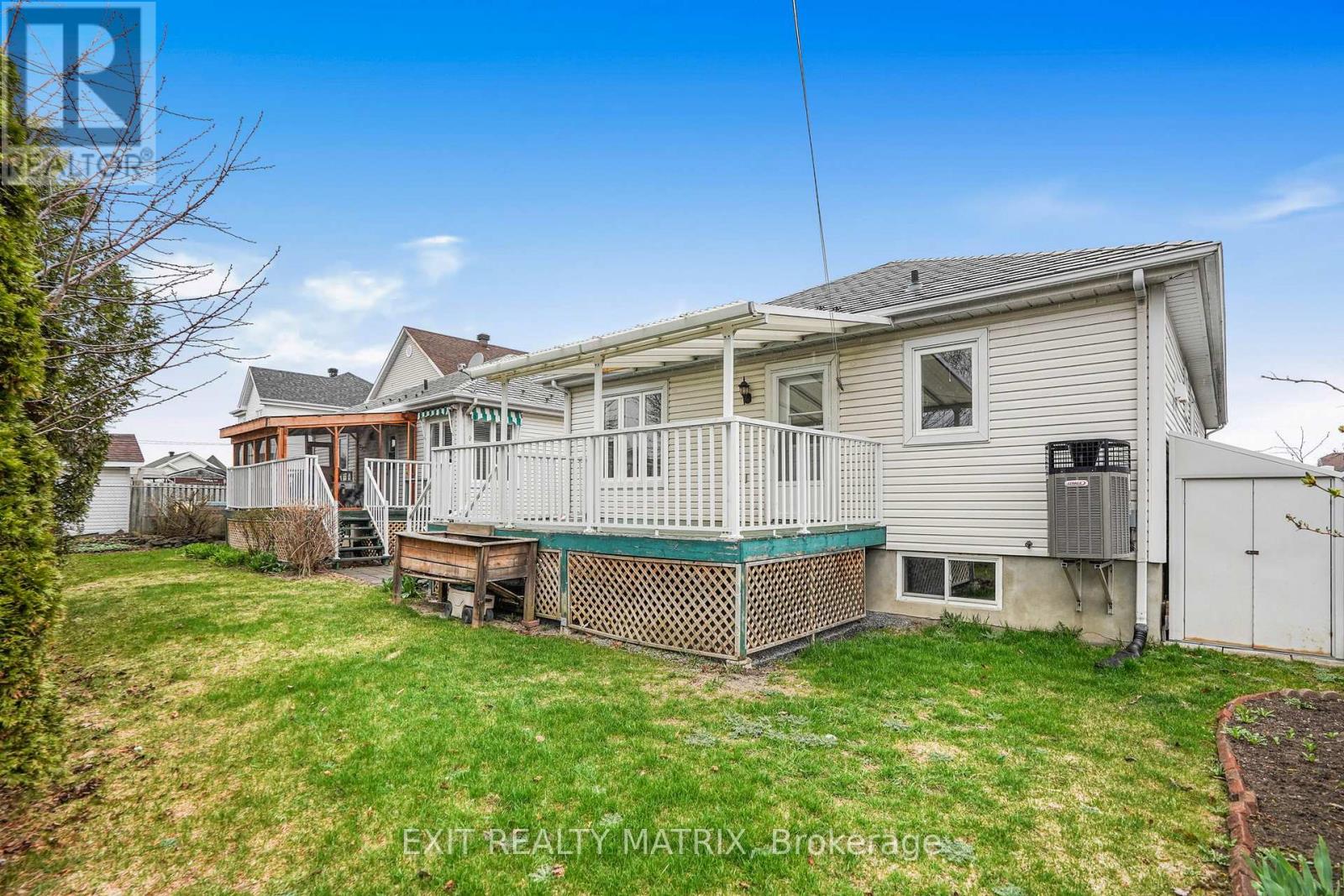 836 PILON STREET - 34