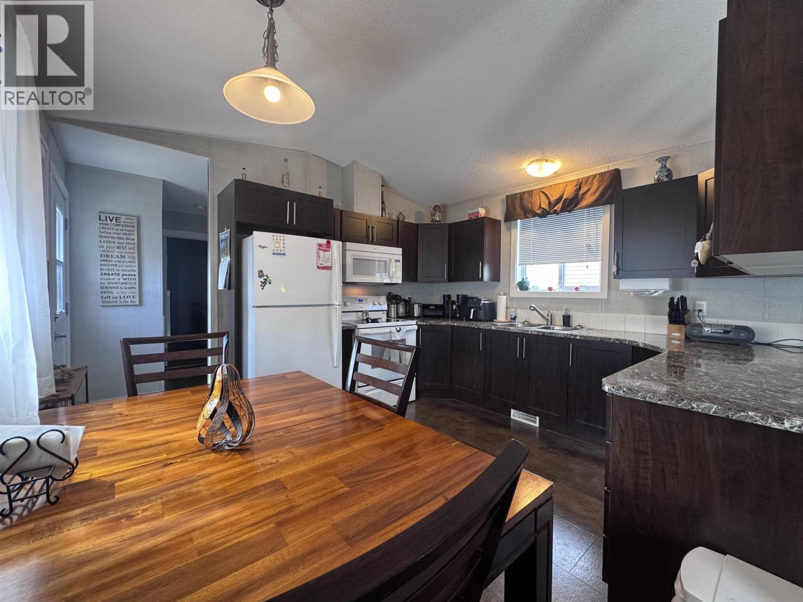 #12 3614 KALUM STREET - 6
