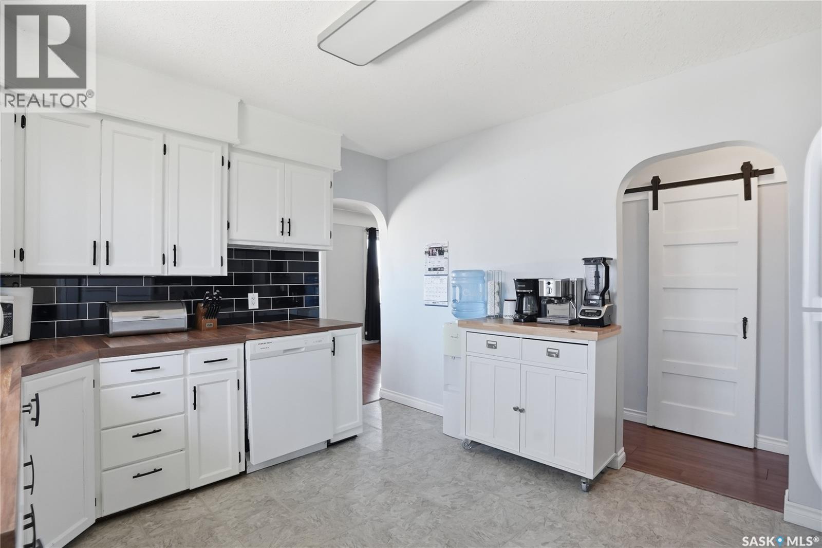 910 P AVENUE — photo 11
