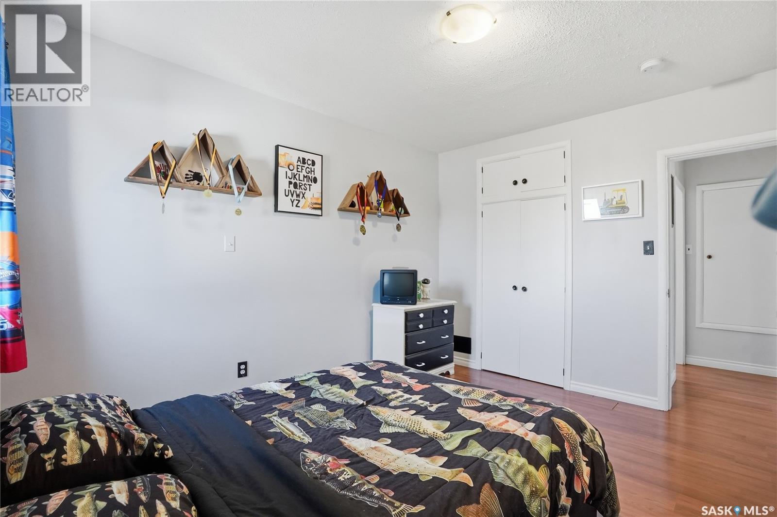 910 P AVENUE — photo 29