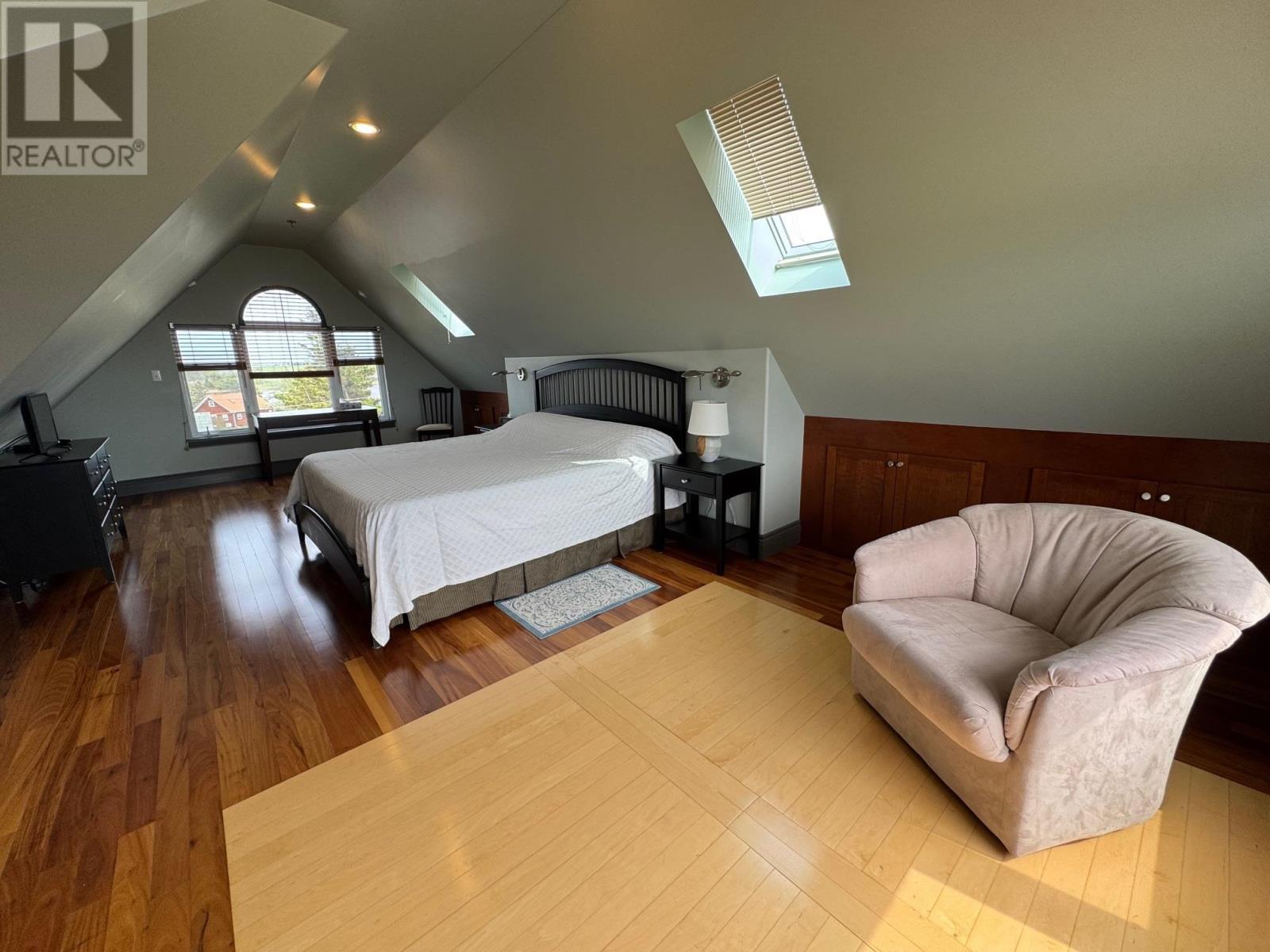 168 Wharf Road - 28