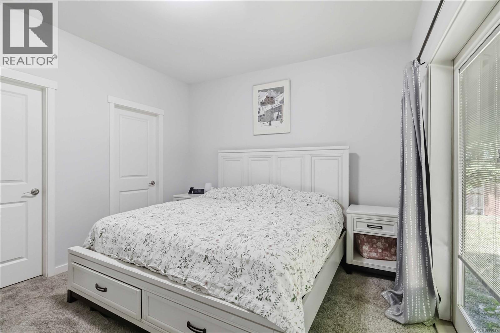 2545 Eaglecrest Dr - 23