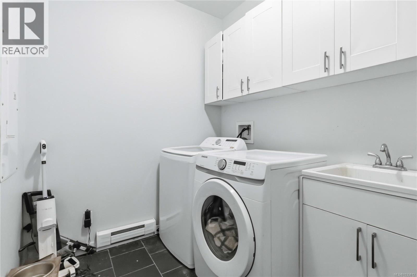 2545 Eaglecrest Dr - 29