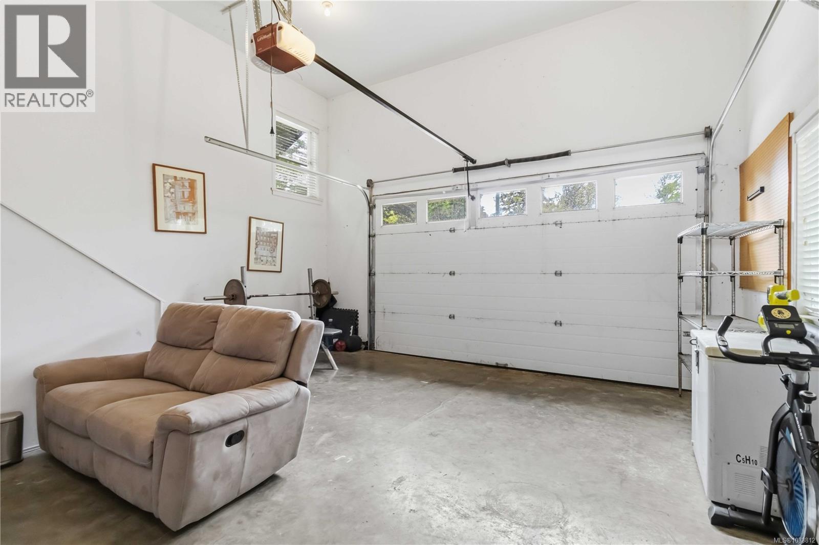 2545 Eaglecrest Dr - 30