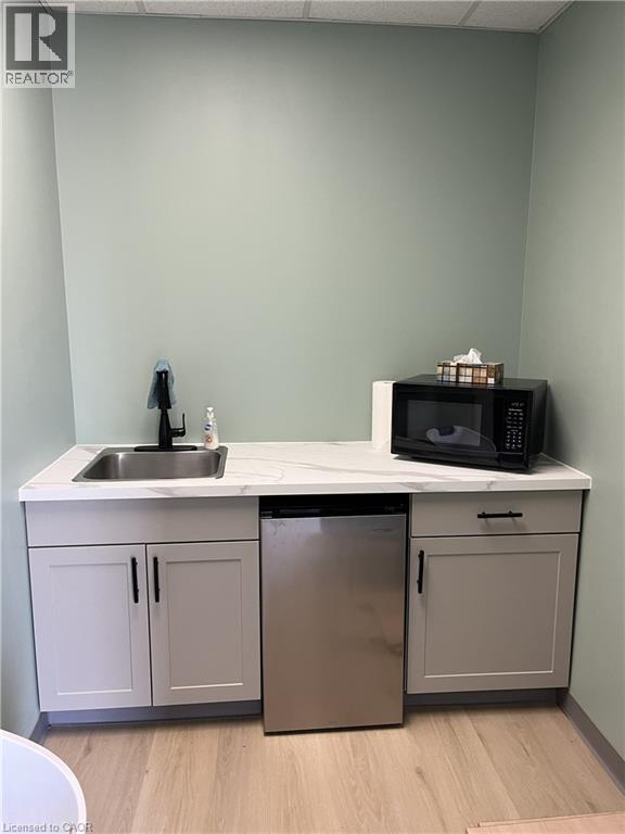 370 UNIVERSITY Avenue E Unit# 105C, Waterloo, Ontario, N2K3N2 — Photo 4
