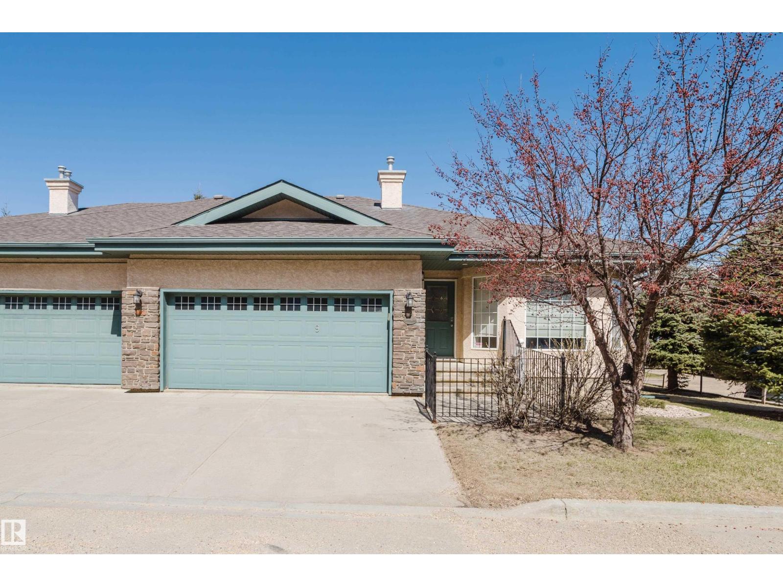 #9 102 BRIDGEPORT CX, Leduc
