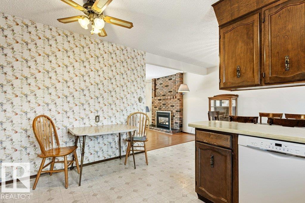 35 OATWAY DR, Stony Plain