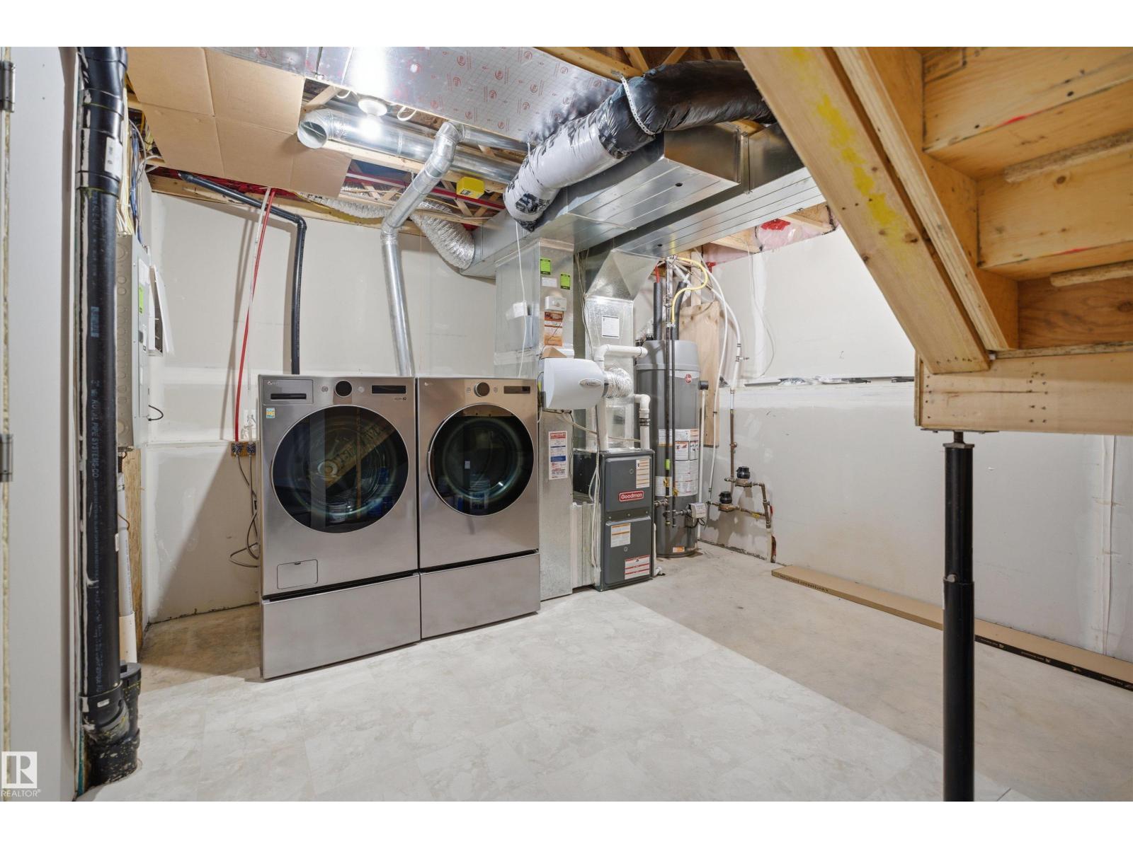 #33 7385 Edgemont WY NW NW, Edmonton