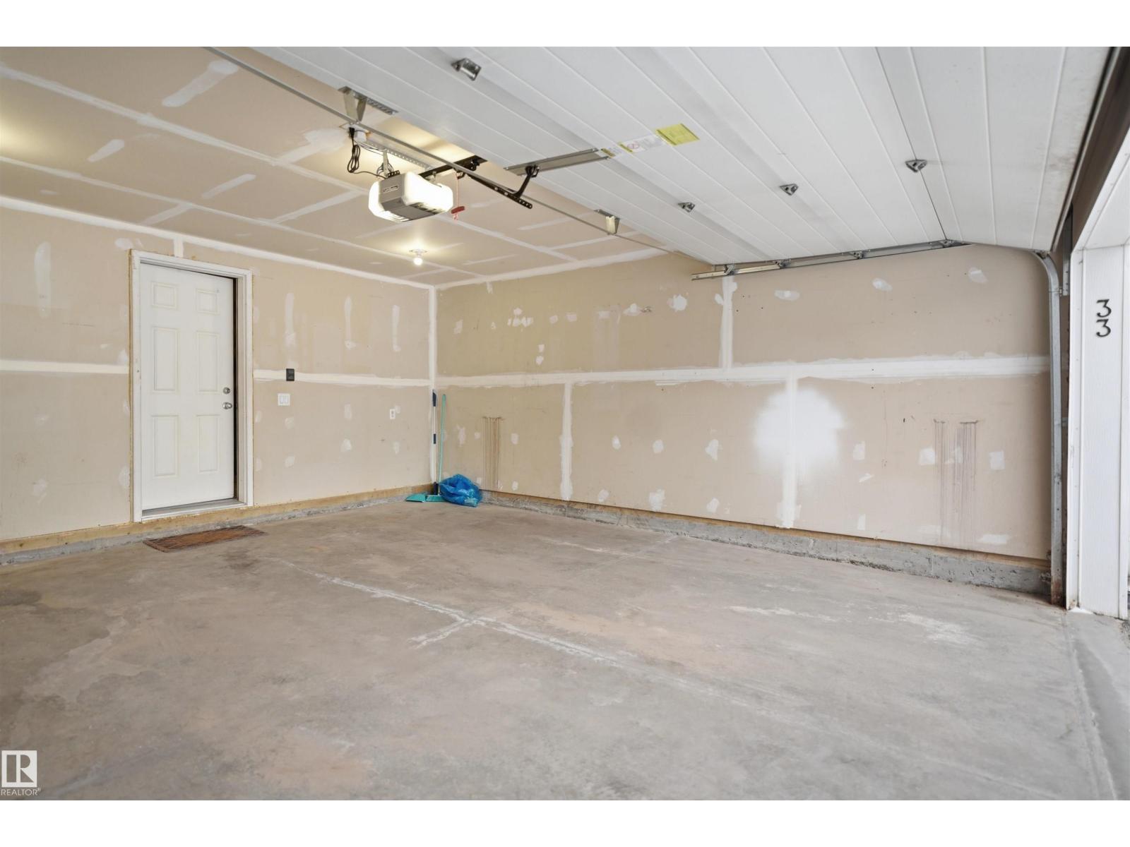 #33 7385 Edgemont WY NW NW, Edmonton
