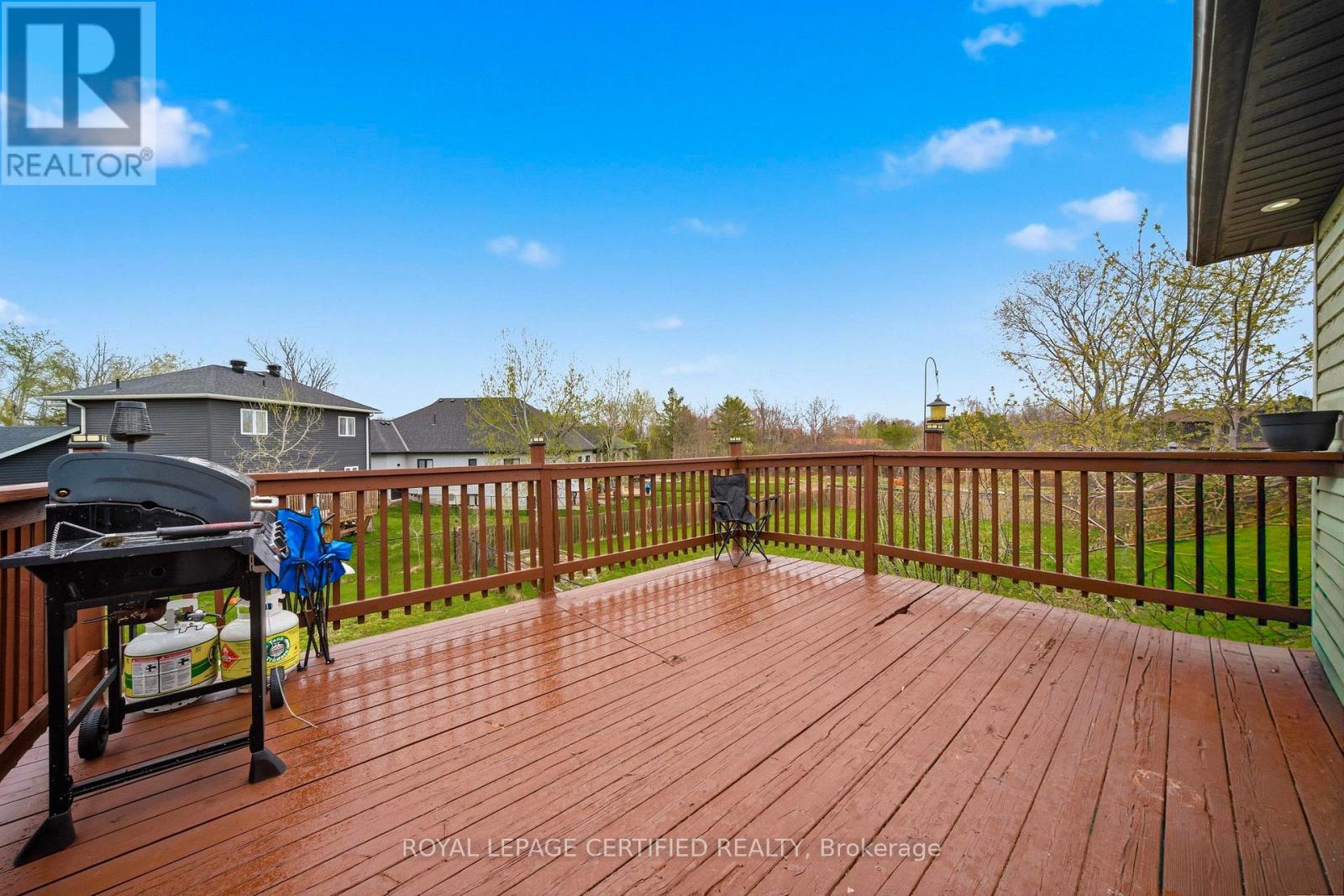 1181 ARNOLD STREET - 23
