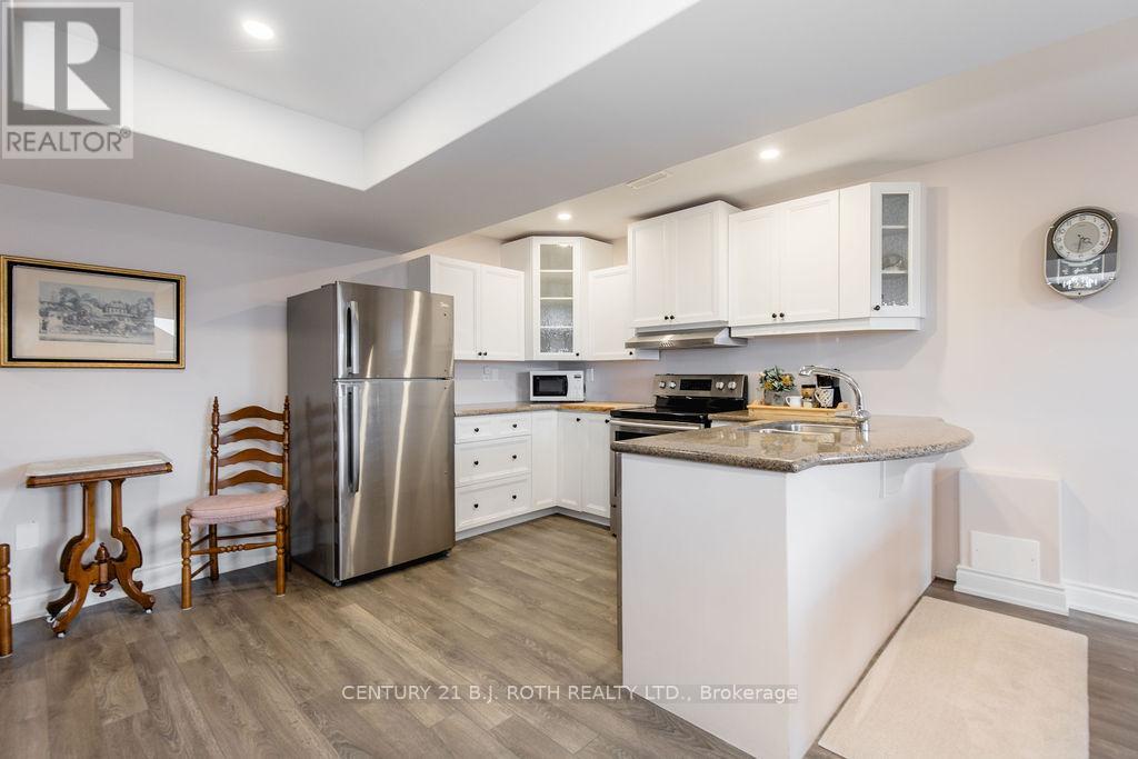 3105 MONARCH DRIVE - 33