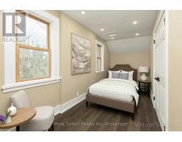 382 Queen Street E, St  Marys, ON N4X1B2 Photo 45