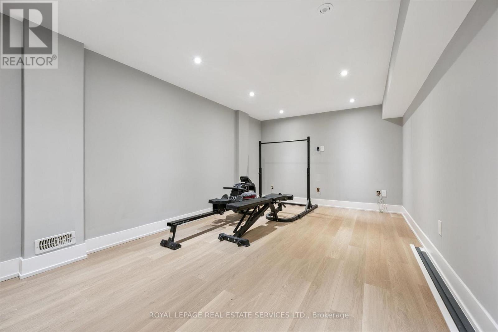 269 SUNRAY ROAD - 38