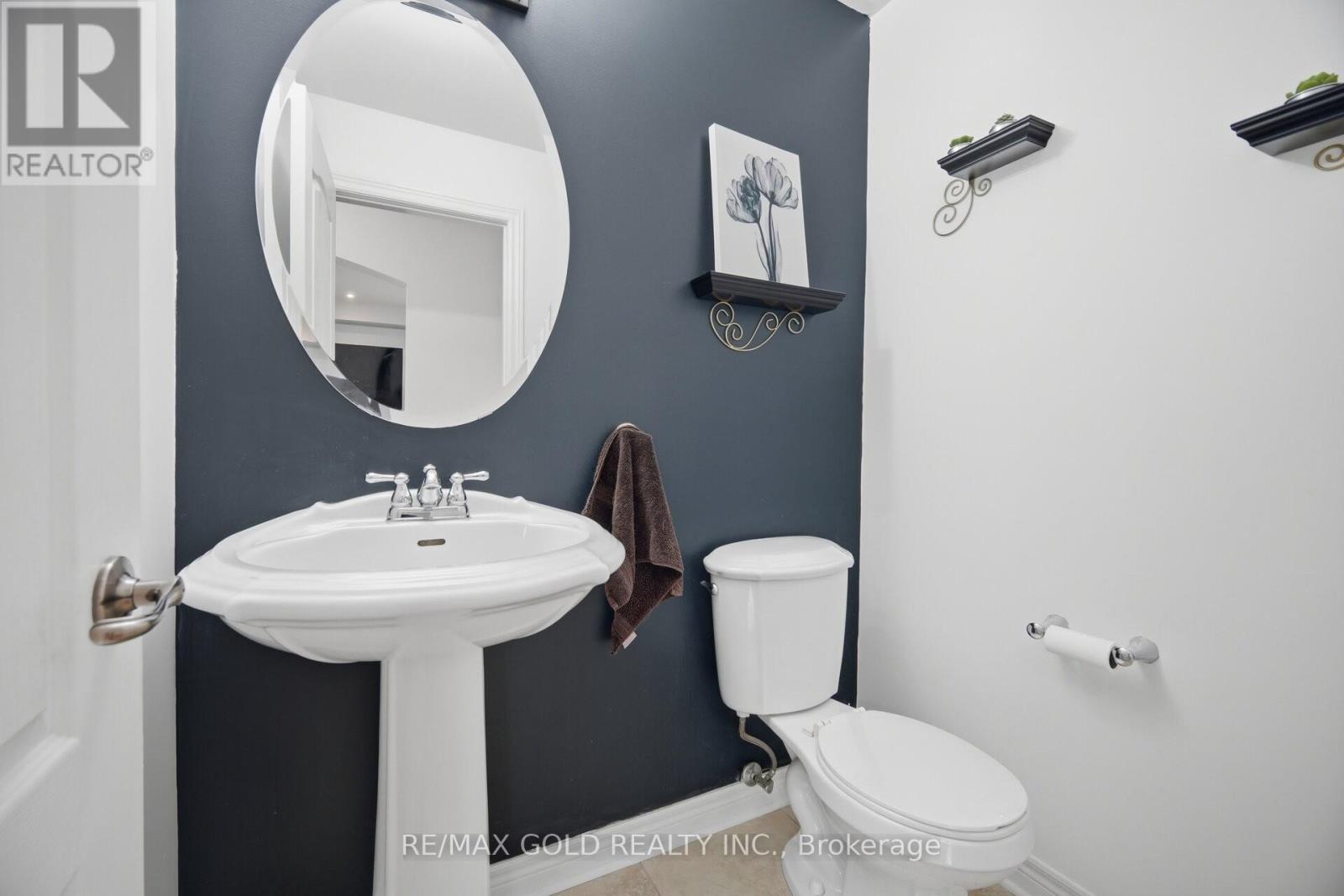 33 GARRYOAKS DRIVE - 15