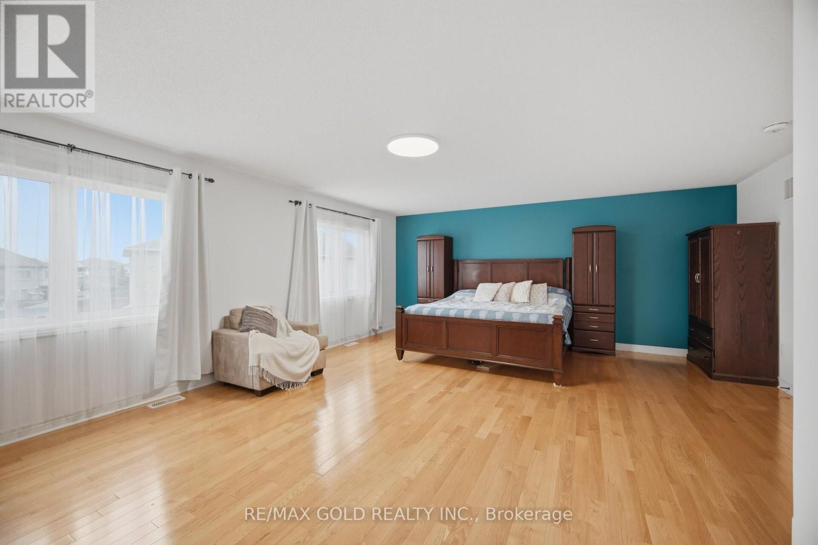 33 GARRYOAKS DRIVE - 19