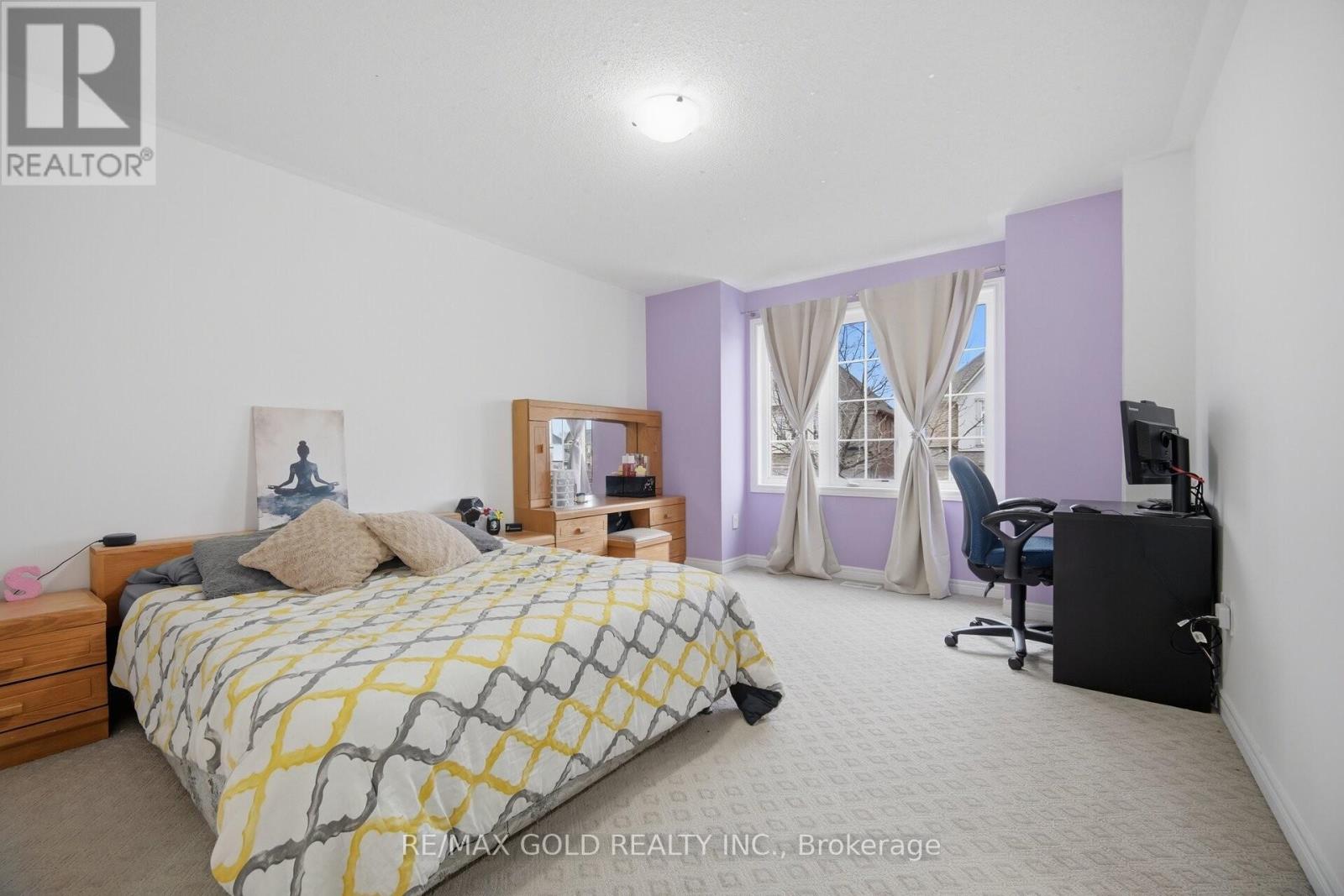 33 GARRYOAKS DRIVE - 25