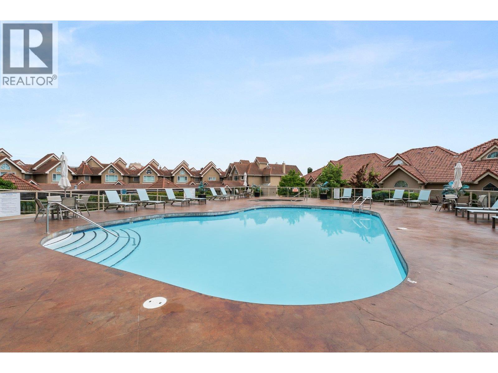 1128 Sunset Drive Unit# 303, Kelowna