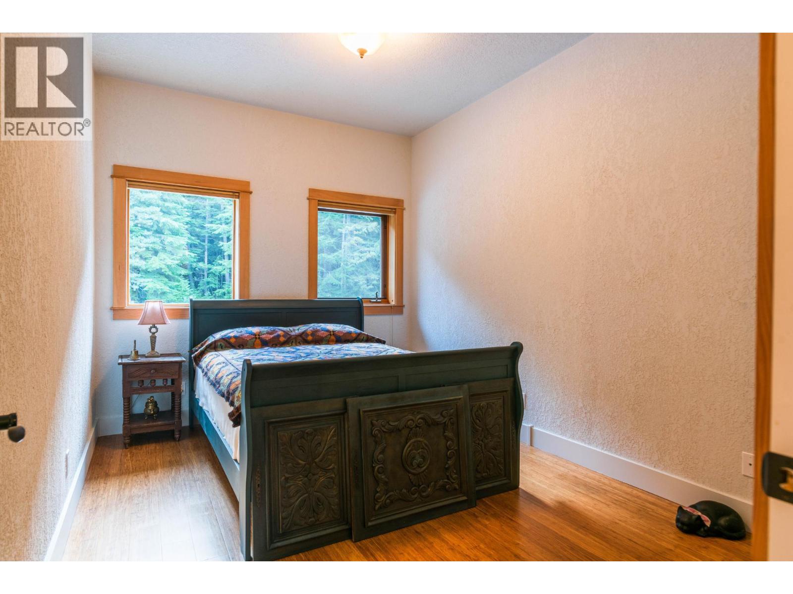 8751 6 Highway - 20